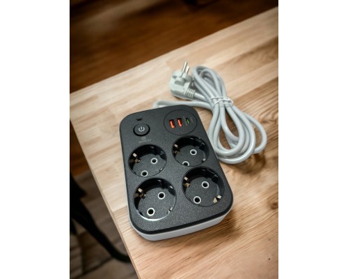 Мережевий фільтр живлення XoKo XK-SP-4-2-1-BK