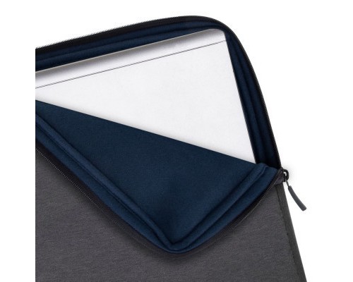 Чохол до ноутбука RivaCase 17.3