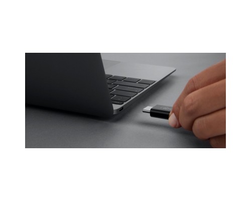 Дата кабель USB-C to USB-C 0.8m USB4 40Gbps 100W Black Belkin (INZ001BT0.8MBK)