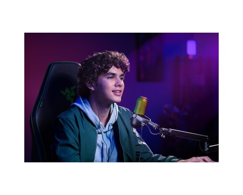 Мікрофон Razer Seiren V3 Chroma (RZ19-05060100-R3M1)