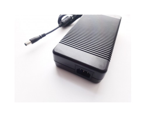Блок живлення до ноутбуку Dell 210W 19.5V 10.8A, 7.4/5.0(pin inside) (PA-7E / A40343)