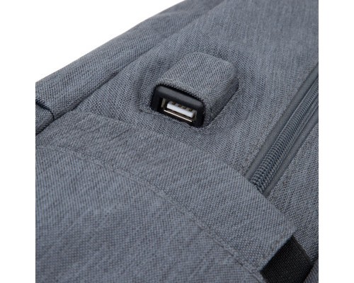 Рюкзак для ноутбука RivaCase 17.3